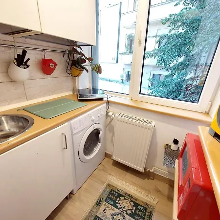 Laroka House Cosy Universitate * Boekarest